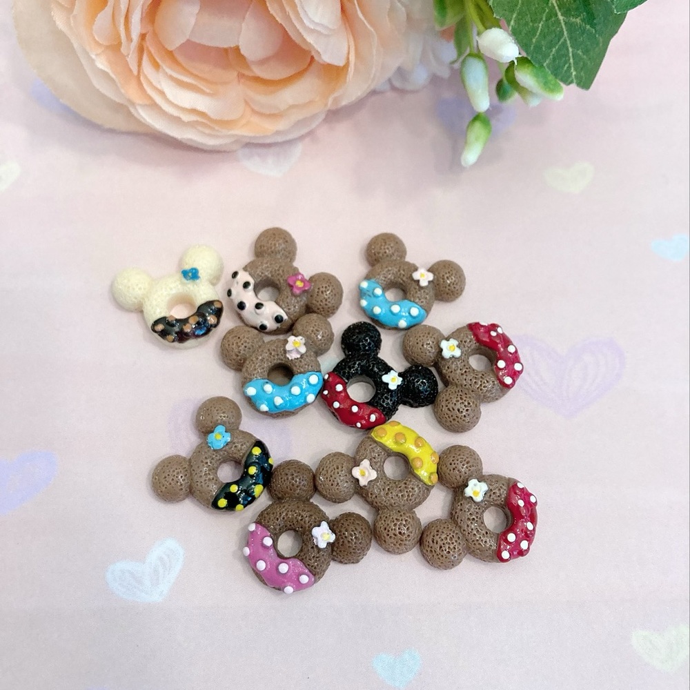 Mickey Mouse cabochons, flatbacks.